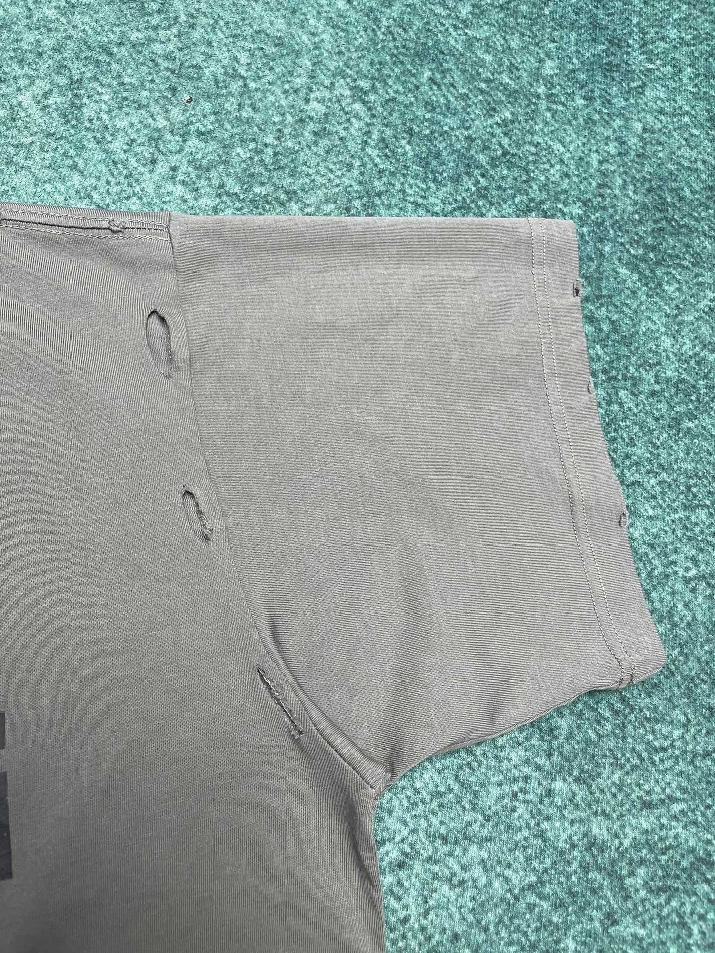 &wg.luxury- 218593i16 Human Being Shifted oversize item:E-F409D2812